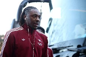 官方：埃泽、伊沃比、科洛·图雷入选年度杰出黑人足球人物榜单