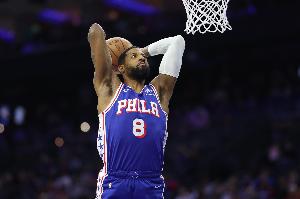 下半场砍23分！乔治解禁复出 26分钟砍下28分6板4助4断