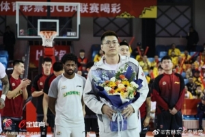 在吉林球迷心里拼搏者就是英雄！欢迎回家 大C吴昌泽