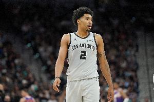 真练出来了？哈珀过去11场三分球36中19 命中率高达52.8%