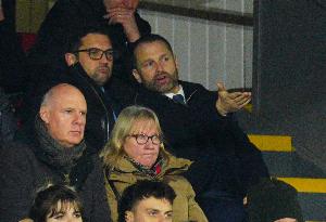 记者：在大俱乐部浪费资源不可避免，但切尔西对现管理层感到满意