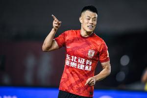 博主：热身赛长春亚泰1-0大连鲲城，谭龙破门