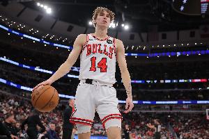 未来可期！布泽利斯21中10空砍29分10板3助1断3帽