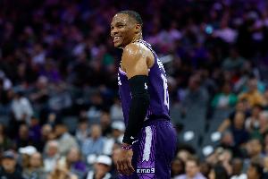 贝弗利：威少应得到大家尊重认可 他是仅次于库里的历史第二控卫