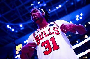 多诺万：确实很担心球员的心理健康问题 我们一直尽所能去帮他们