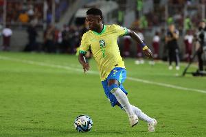 ESPN：巴西对阵克罗地亚首发名单接近出炉，维尼修斯卡塞米罗在列