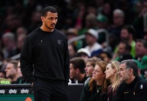 马祖拉：我觉得年度最佳教练是个很蠢的奖项 干脆不该设立