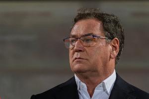 波兰主帅：我们和瑞典势均力敌，但愿莱万能比他们多进一个球