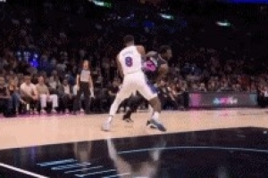 状元风采！维金斯单挑乔治 丝滑转身抹过防守上篮打进加罚