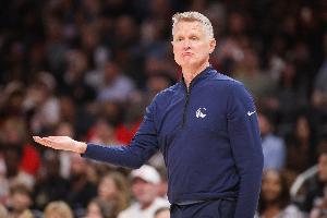 科尔：理想情况下我们能冲到西部第八 这样在附加赛就有两次机会