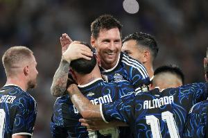 无私让点！38岁梅西国家队198场116球，生涯总进球数902球！