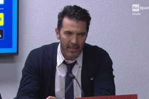 布冯：我们的首要任务是打进世界杯，现在的结局真的让人痛彻心扉