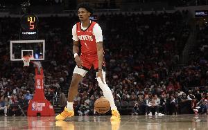 锁死布伦森！阿门14中8拿下17分4板8助2帽全面数据 正负值+19