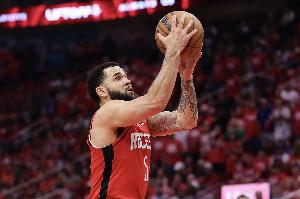 乌度卡：没指望范弗里特常规赛回归 我们走得越远他回归机会越大