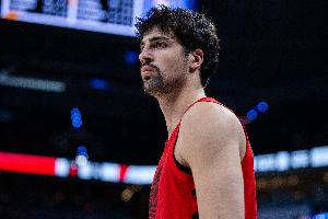 持球大核！阿夫迪亚15中8&12罚11中 砍下28+11+8带队赢下卡位战