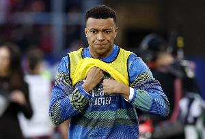 赫迪拉谈皇马vs拜仁：姆巴佩、维尼修斯上抢不积极，会是皇马命门