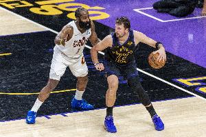 老瑞秋称东契奇防守差不够MVP 球迷回怼：自相矛盾支持哈登时不提