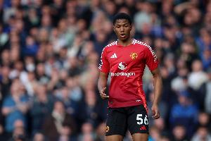 邮报：奥比已经在青年队完成蜕变，现在比曼联一线队首秀时更出色