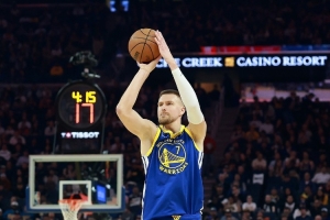 科尔：桑托斯明天可能会打 梅尔顿和波津明天应该会出战