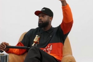 韦德：夺冠与成为伟大球员完全不同 若不在乎夺冠&我的数据会更好