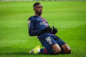 2025年以来登贝莱62场俱乐部比赛打进41球，超此前5年202场进球数