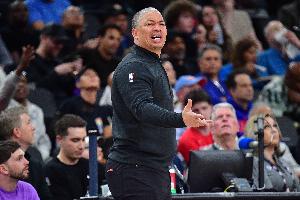 泰伦·卢：我们本季有10-15场有球员受出场时间限制 这让比赛更难