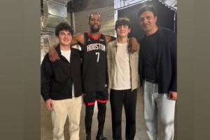 用什么词形容这份气质？杜兰特赛后转发自己和球迷的合影