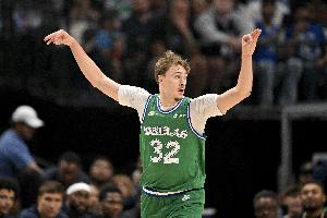 历史级！弗拉格本赛季已4次砍下40+ 联盟21世纪新秀首人