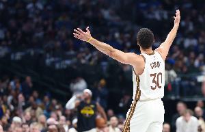 拓记:考虑到库里单场淘汰制核级别影响 附加赛避开勇士第一要务