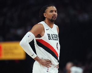 3D回来了！塞布尔首节不到7分钟 三分3中3拿到9分1助1断