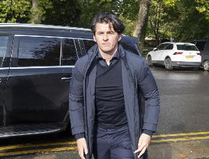 天空新闻：法院拒绝了乔伊·巴顿的保释申请，今日他将再次出庭