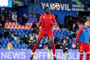 巨额水漂！阿斯：23岁夸西灾难发挥，伤停无数塞维每年摊销1300万