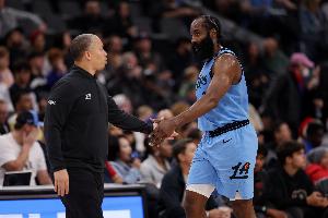 卢谈扭转6胜21负的局面：不能忘记哈登&祖巴茨&科比·布朗的贡献