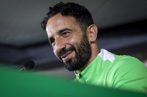 记录报：若本菲卡与穆里尼奥解约，球迷希望能邀请阿莫林执教