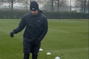 只剩巅峰期1%!29岁阿里超一年无球可踢,22岁身价1亿欧现在100万