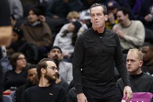 阿特金森谈首发调整：迪恩·韦德能补强防守 梅里尔的投射也重要