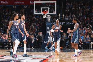 王朝预警！史上仅3队达连续64胜赛季！雷霆比肩73胜勇士&72胜公牛