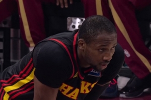 灵光乍现！库明加替补登场4分钟 连续中投得手拿到6分