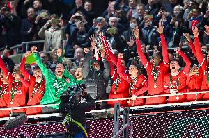 克洛普：初到利物浦一些孩子还未出生 他们说爱我胜过爱他们爸爸