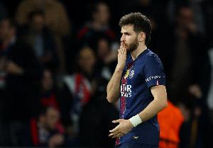 克瓦拉茨赫利亚连续4场欧冠淘汰赛破门，为巴黎队史首人