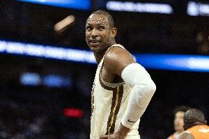 备战附加赛！科尔：霍福德和波津有望明天和库里一起复出