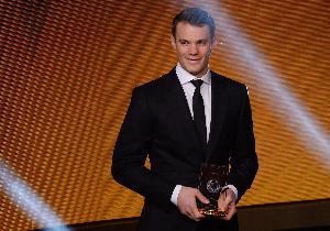 图片报：若赢得欧冠诺伊尔预计会退役 拜仁愿一直等他到赛季结束