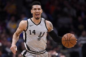 铁林:13&14马刺那么强因阵容稳定 大学篮球都很少一套班底打4年