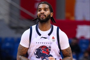 鲁媒：山东外援克里斯恢复得不错 再经过2-3场比赛便能重返赛场