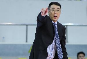 王非：希望中国篮球能够成绩越来越好 国家队的球员我都很关注