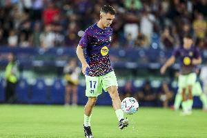 法媒：巴萨将卡萨多视为可出售球员，沙特准备报价约4000万欧