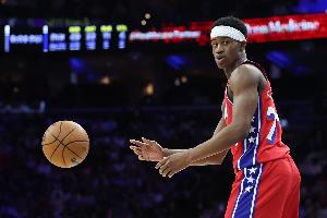 有活力！埃奇库姆14中7得16分9板5助3断1盖帽 正负值为+11