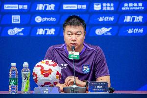 于根伟：球队主要问题出在伤病上，谢蒂内可能明天不能出场