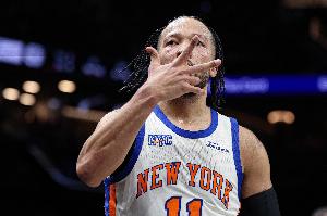 到我发挥了！布伦森第三节7投6中 拿下14分2板2助1断