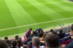 世体：亚马尔、加维、巴尔德、阿劳霍观看巴萨B队德比战